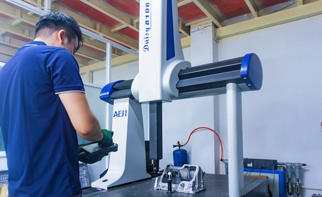 निंगबो ज़ुआओ मशीनरी कंपनी लिमिटेड